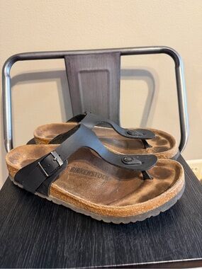 Birkenstock Black Thong Sandals with Buckle - Women's